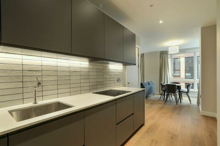 1 Bedroom Apartment To Rent In Zinc Street, Sugar House Island, E15