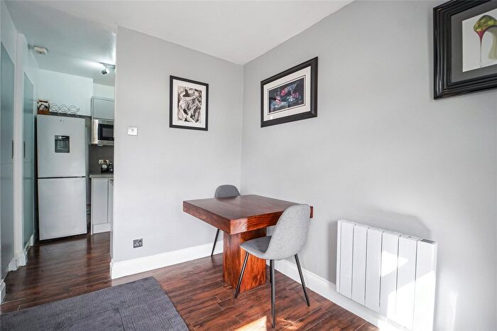 1 Bedroom Flat For Sale In Cressex Road, High Wycombe, Buckinghamshire, HP12