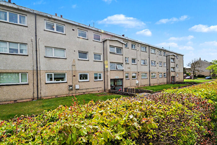 2 Bedroom Flat To Rent In Bunbury Terrace, East Kilbride, G75