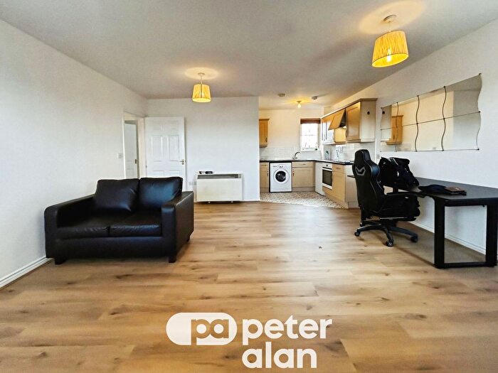 2 Bedroom Flat To Rent In Watkins Square, Cardiff, CF14