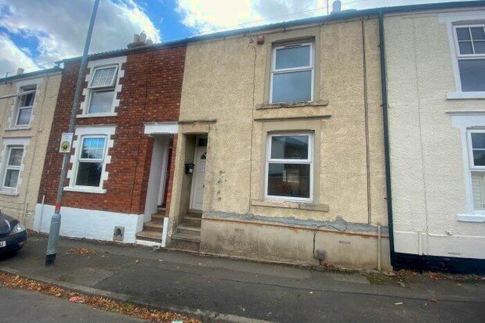 2 Bedroom Terraced House To Rent In Redwell Road, Wellingborough, NN8