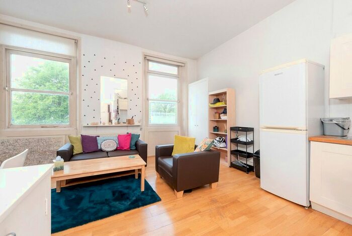 1 Bedroom Flat To Rent In Claverton Street, Pimlico, SW1V