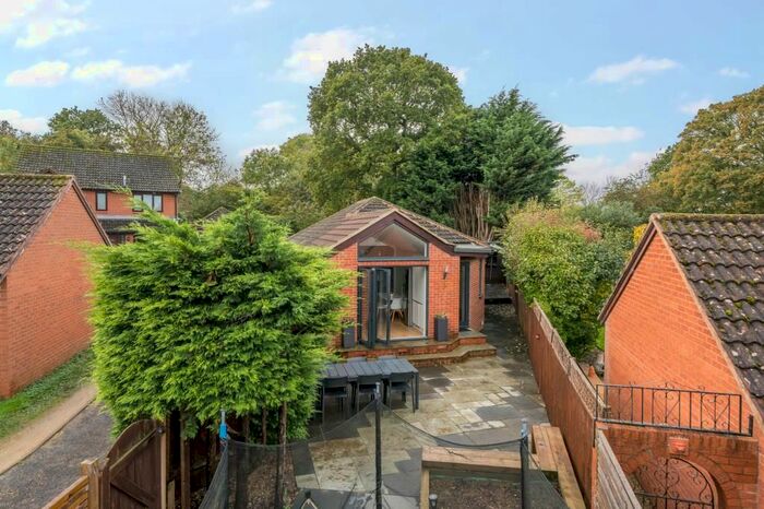 3 Bedroom Detached Bungalow For Sale In Botley, Oxford, OX2