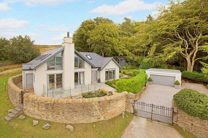 4 Bedroom Detached House For Sale In Langbar, Ilkley, LS29