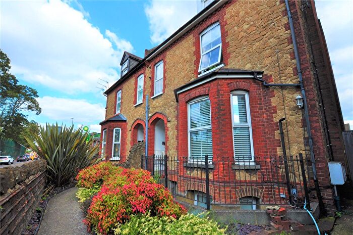 Studio To Rent In Woodbridge Road, Guildford, Surrey, GU1