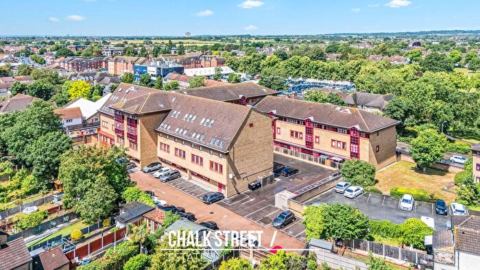 1 Bedroom Flat For Sale In Loam House, London Road, Romford, RM7