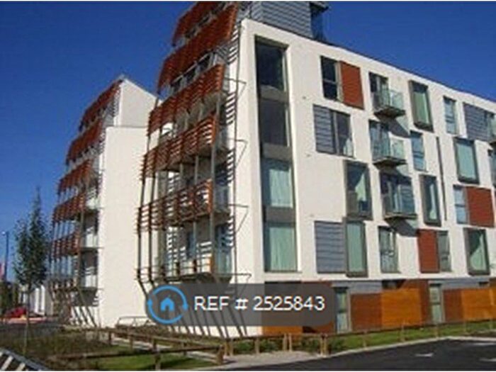 2 Bedroom Flat To Rent In Campbell House, Manchester, M11