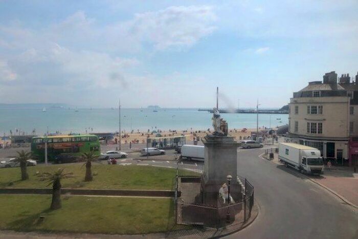 1 Bedroom Flat To Rent In The Esplanade, Weymouth, DT4