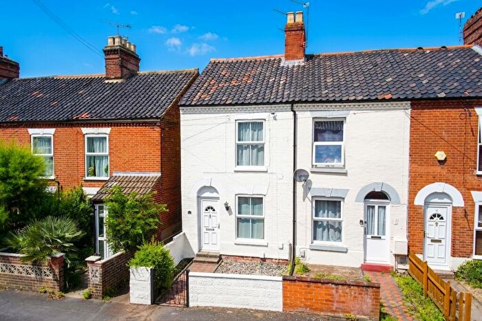 3 Bedroom End Of Terrace House For Sale In Stacy Road, Norwich, NR3