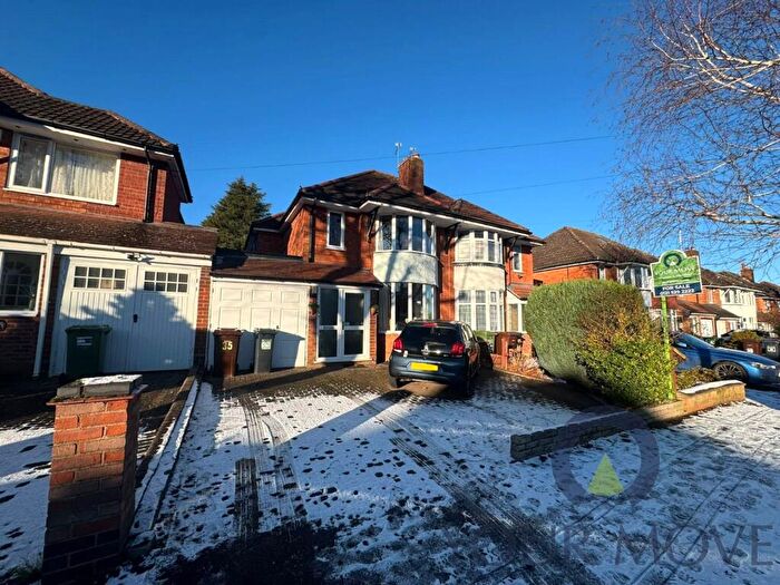 3 Bedroom Semi Detached House For Sale In Ralph Road, Shirley, Solihull, West Midlands, B90