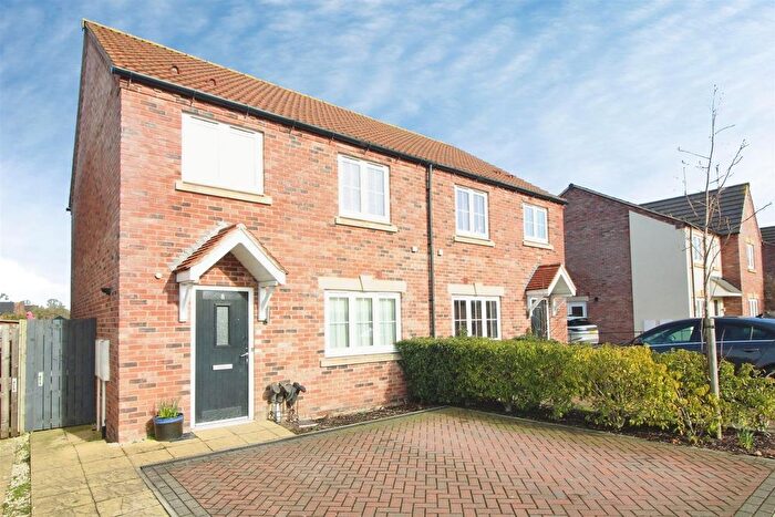 3 Bedroom Semi Detached House For Sale In Rowley Close, Church Fenton, Tadcaster, LS24