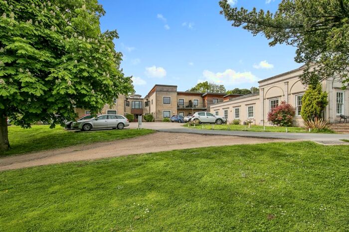 1 Bedroom Property For Sale In Layer Road, Abberton, Colchester, CO5