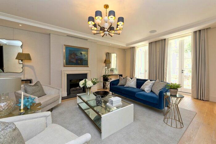 7 Bedroom Detached House To Rent In Abbotsbury Road, London, W14