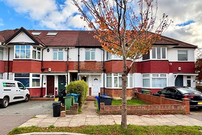 1 Bedroom Flat To Rent In Everton Drive, Stanmore, HA7