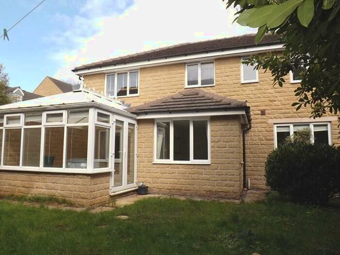 4 Bedroom Detached House To Rent In Grenoside Mount, Grenoside, S35