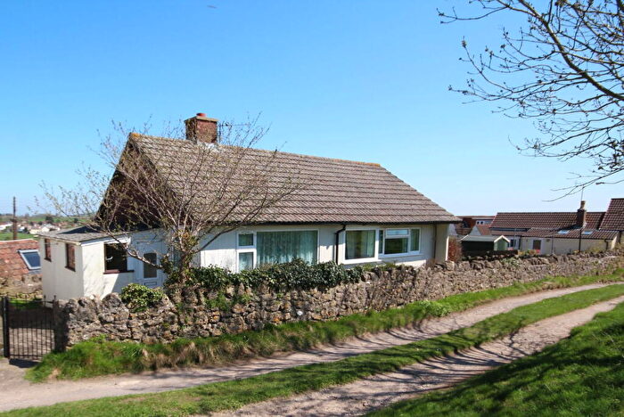 2 Bedroom Detached Bungalow To Rent In Felton Common, Felton, BS40