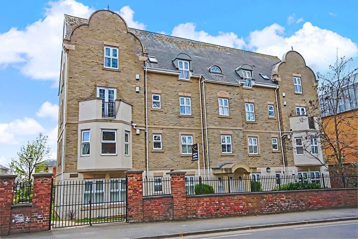 2 Bedroom Flat For Sale In Flat Victoria House, Billing Road, Northampton, NN1