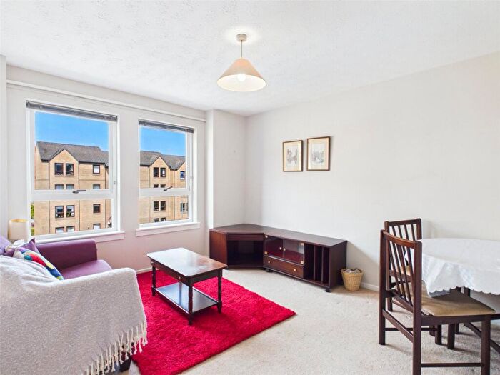1 Bedroom Apartment To Rent In Parkside Terrace, Edinburgh, Midlothian, EH16