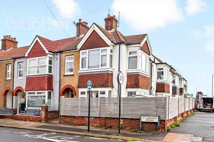 2 Bedroom Flat For Sale In St. Leonards Avenue, Hove, BN3