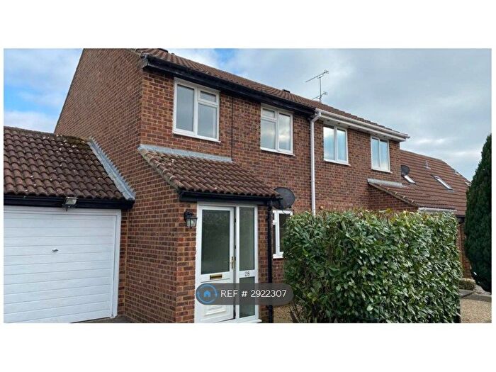 2 Bedroom Semi-Detached House To Rent In Silchester Way, Swindon, SN5