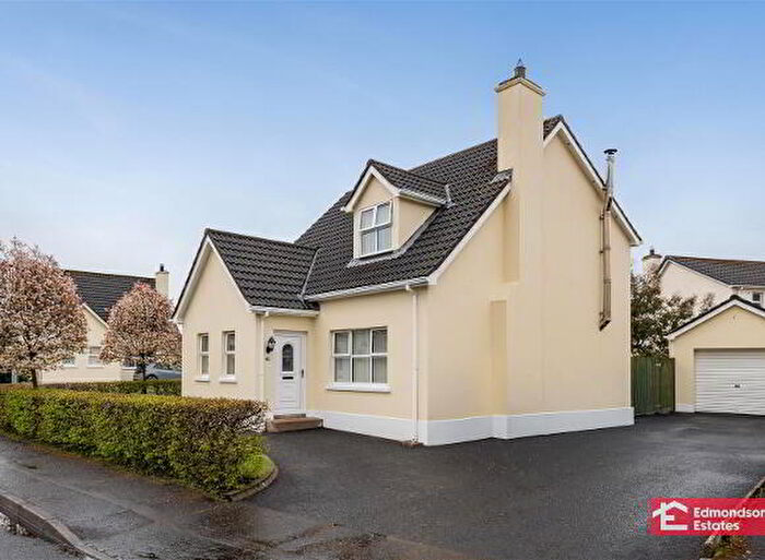 3 Bedroom Detached Chalets For Sale In Fairyhill, Ballymena, BT42