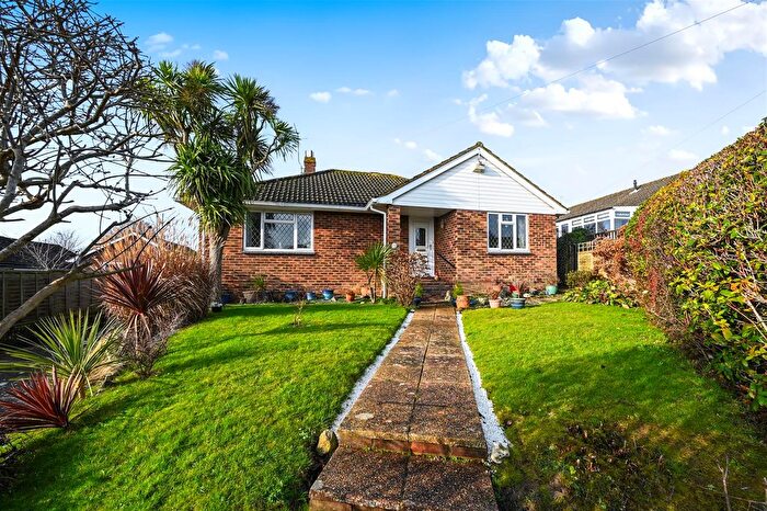 2 Bedroom Bungalow For Sale In Peartree Lane, Bexhill-On-Sea, TN39