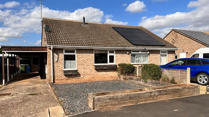 2 Bedroom Semi-Detached Bungalow For Sale In Windsor Drive, Wisbech, Cambridgeshire, PE13