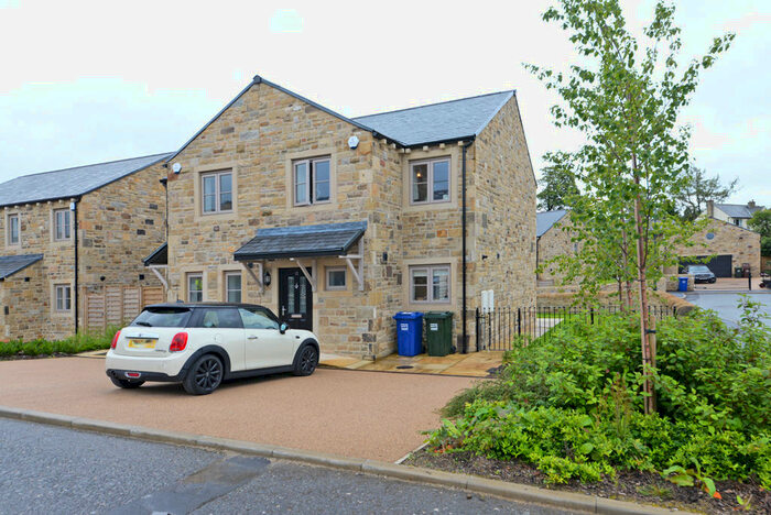 2 Bedroom Semi-Detached House To Rent In Higher Raikes Avenue, Skipton, BD23