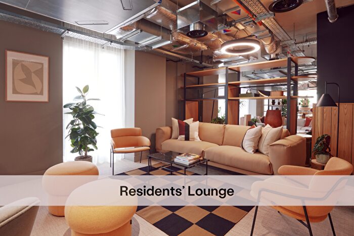 3 Bedroom Apartment To Rent In The Junction, Whitehall, Leeds, West Yorkshire, LS12