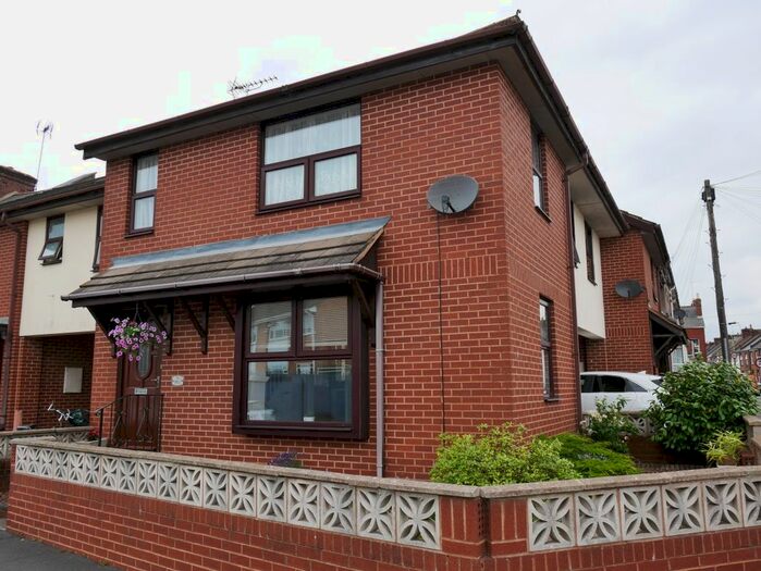 3 Bedroom Terraced House To Rent In Queens Road, Exeter, EX2