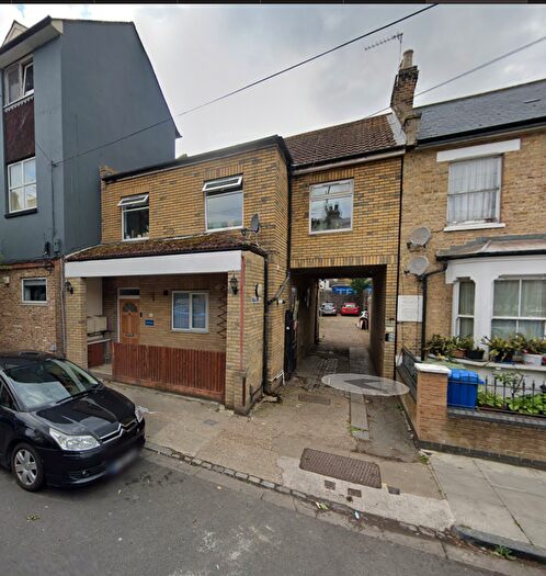 2 Bedroom Flat For Sale In Regal Row, Astbury Road, London, SE15
