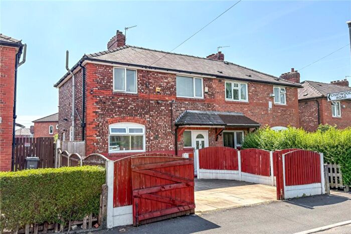 3 Bedroom Semi-Detached House For Sale In Heppleton Road, New Moston, Greater Manchester, M40