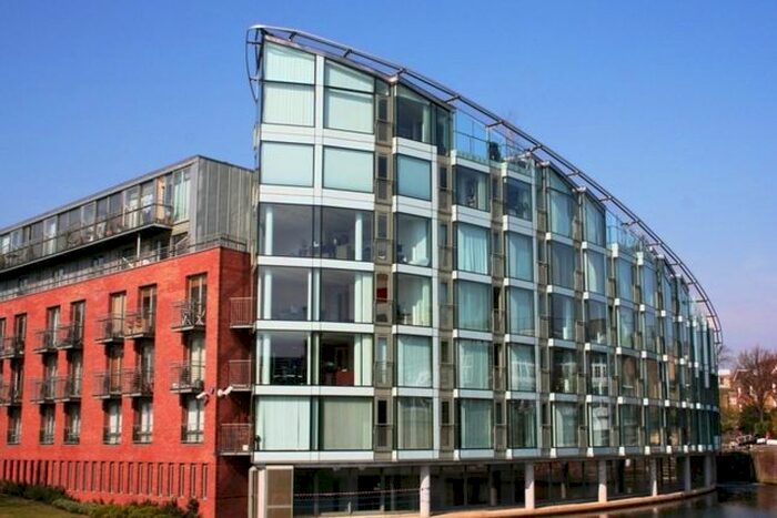 2 Bedroom Flat To Rent In Graham Street, London, N1