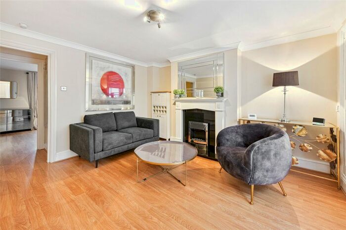 2 Bedroom Flat To Rent In Edith Grove, London, SW10