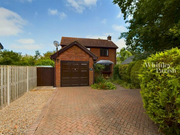 4 Bedroom Detached House For Sale In Mill Street, Gislingham, Eye, IP23