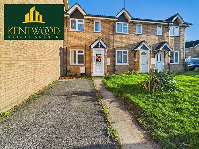 2 Bedroom Terraced House For Sale In Bader Gardens, Slough, SL1