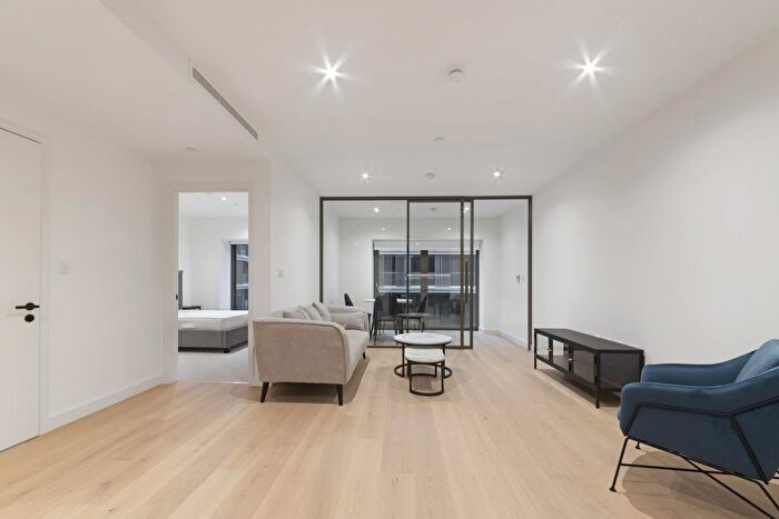 1 Bedroom Flat To Rent In Docker Building, Riverscape, London, E16