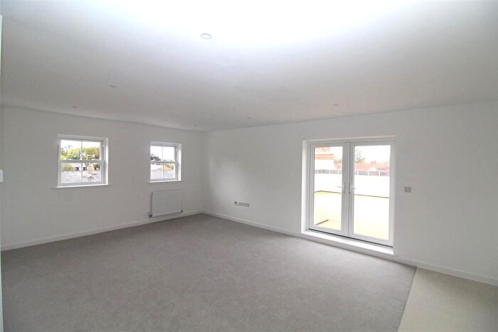 2 Bedroom Flat To Rent In Carlton Place, London Road, Old Harlow, CM17