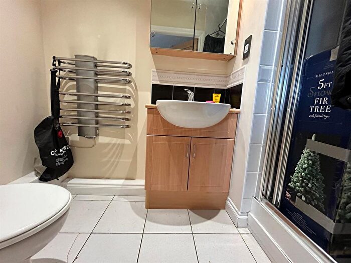 2 Bedroom Flat For Sale In Derby Court, Bury, Greater Manchester, BL9