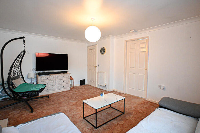 2 Bedroom Bungalow For Sale In Burton Road, Spalding, Lincolnshire, PE11