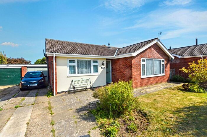 3 Bedroom Detached Bungalow For Sale In Abbey Park, Beeston Regis, Sheringham, NR26