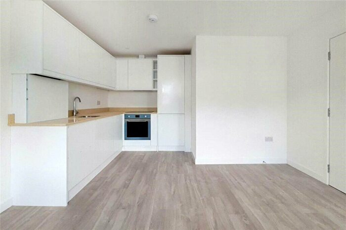 1 Bedroom Apartment To Rent In Fortune Green Road, London, NW6