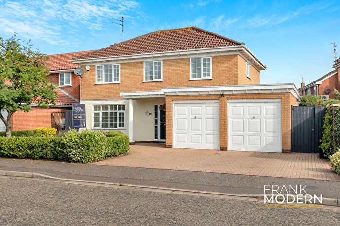 4 Bedroom Detached House For Sale In Huntsmans Gate, Bretton, PE3