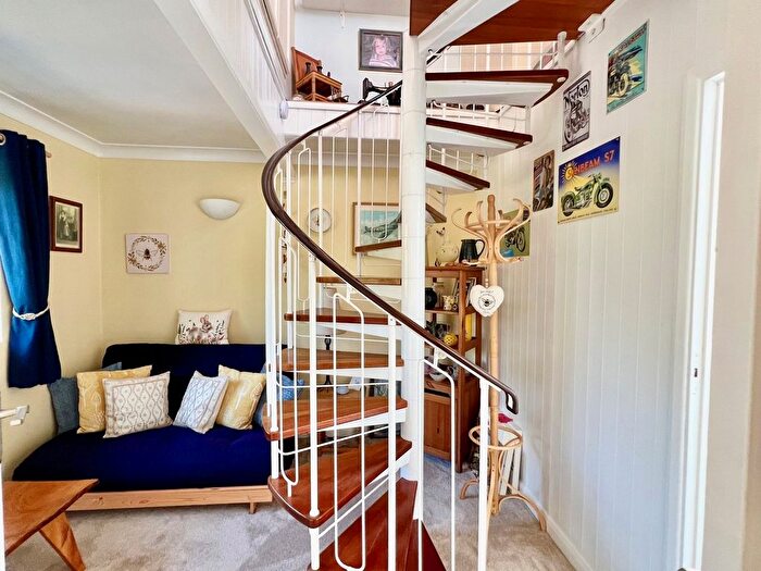 4 Bedroom Detached House For Sale In The Green, Catsfield, TN33