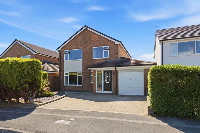 3 Bedroom Detached House For Sale In Richmond Avenue, Haslingden, BB4