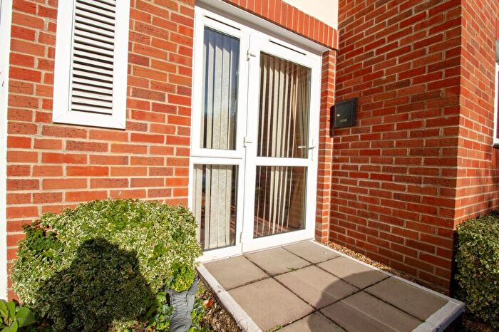 1 Bedroom Retirement Property For Sale In Clarence Road, Argyll Court Clarence Road, GU51