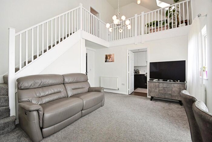 3 Bedroom Apartment For Sale In Kidman Close, Gidea Park, Romford, RM2
