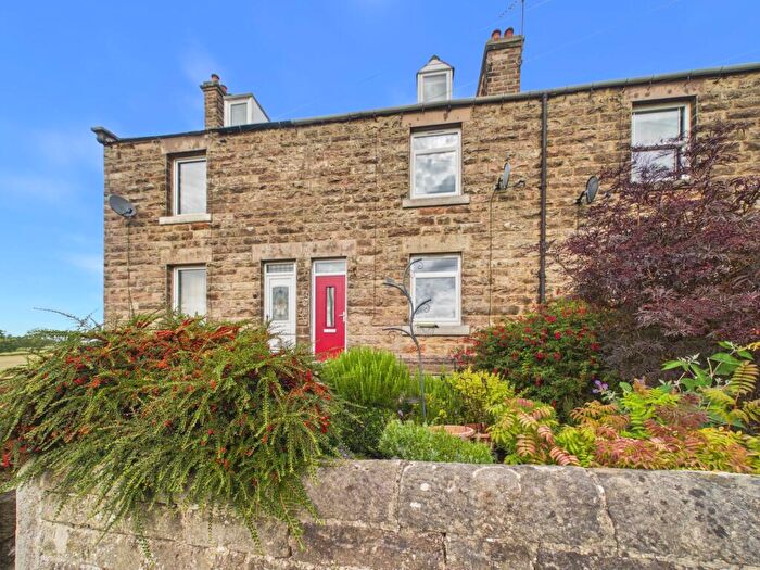 3 Bedroom Terraced House For Sale In The Miers, Birchover, DE4