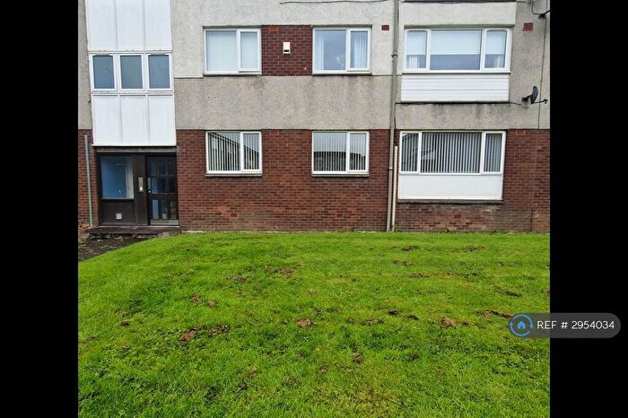 3 Bedroom Flat To Rent In Britannia Way, Renfrew, PA4