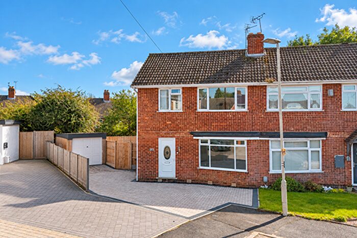 3 Bedroom Semi Detached House For Sale In Croftway, Markfield, Leicester, Leicestershire, LE67